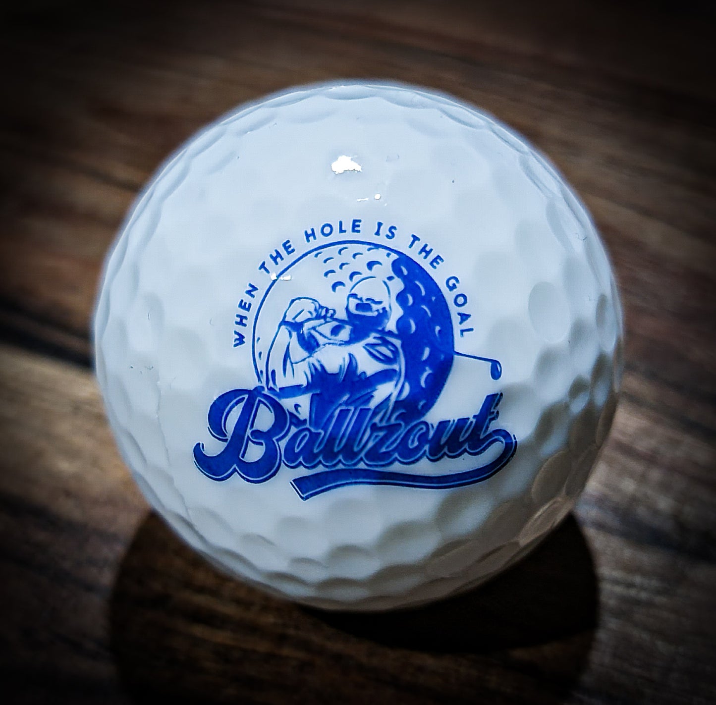 LED LIGHT UP NIGHT GOLF BALLS (Colour: RED - 6 colour range)